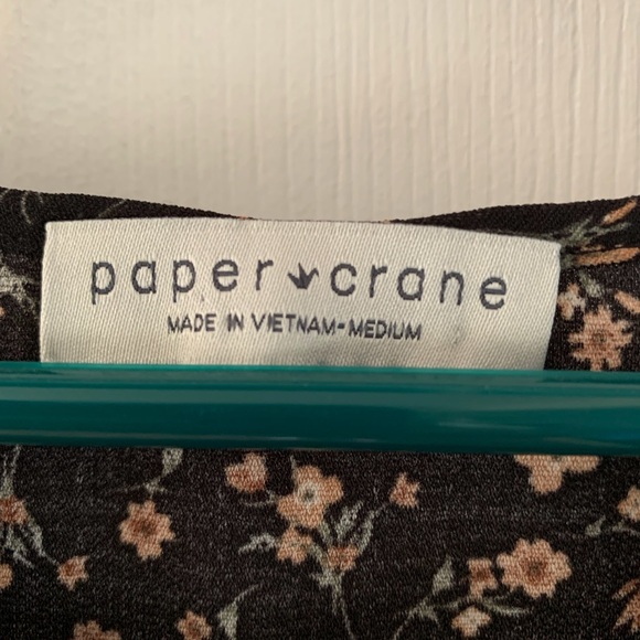 Paper Crane Tiered Ditzy Top - Picture 2 of 4